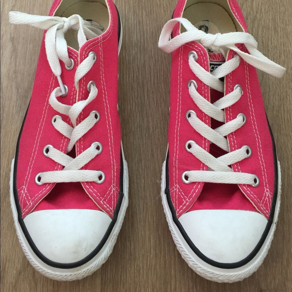 GUC Converse Shoes, Pink Size 3 Youth